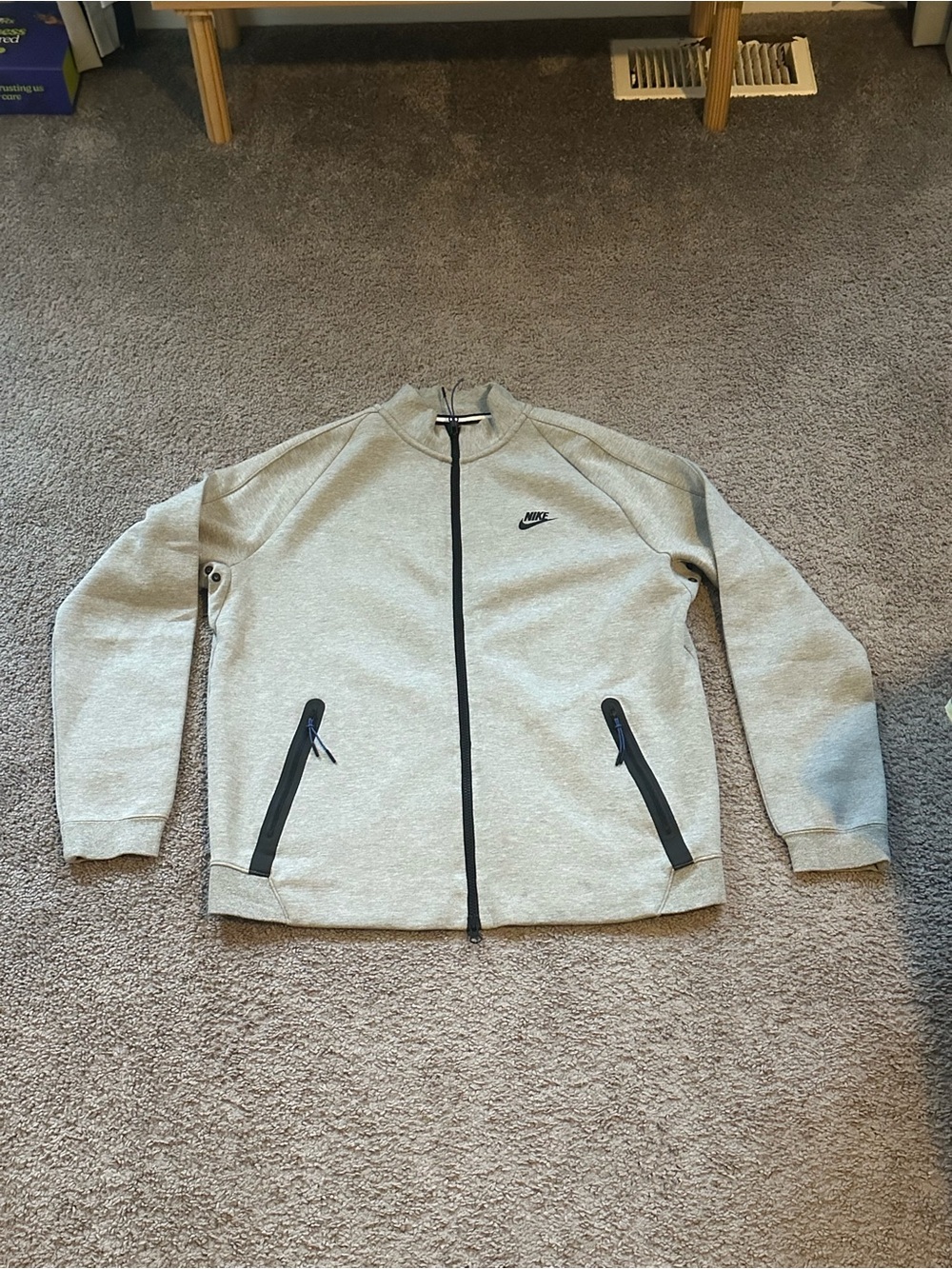 Nike Tech Jacket Men's Light Grey Full-Zip